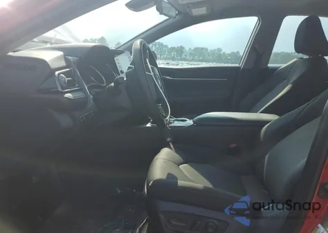 2023 Toyota Camry Le z USA, uszkodzony, nr VIN 4T1C11AK5PU115918